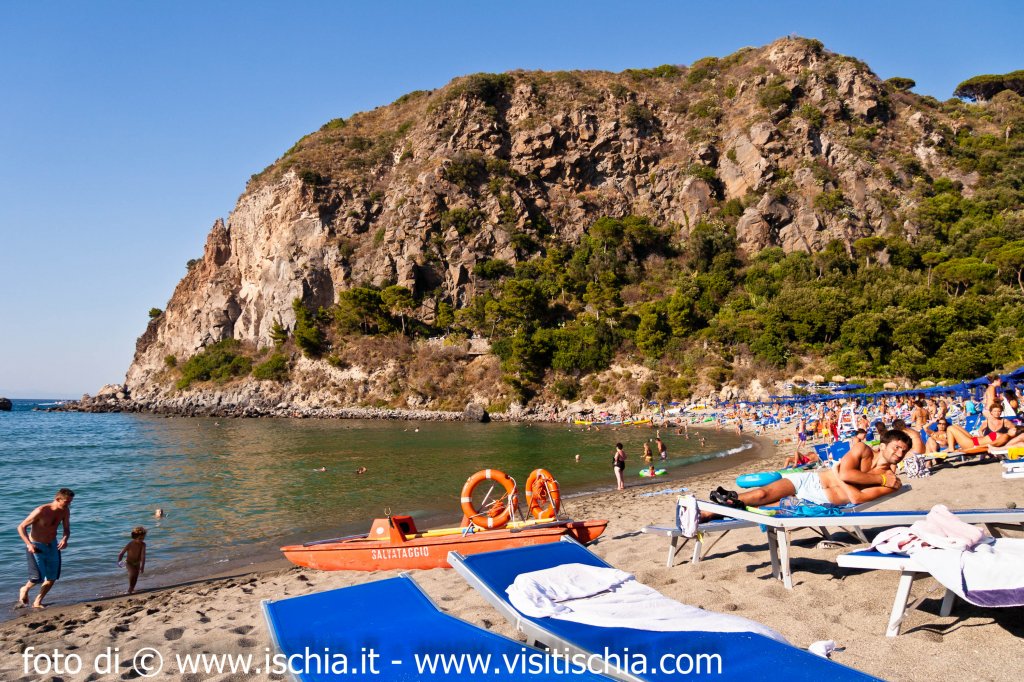 spiaggia-san-montano-14